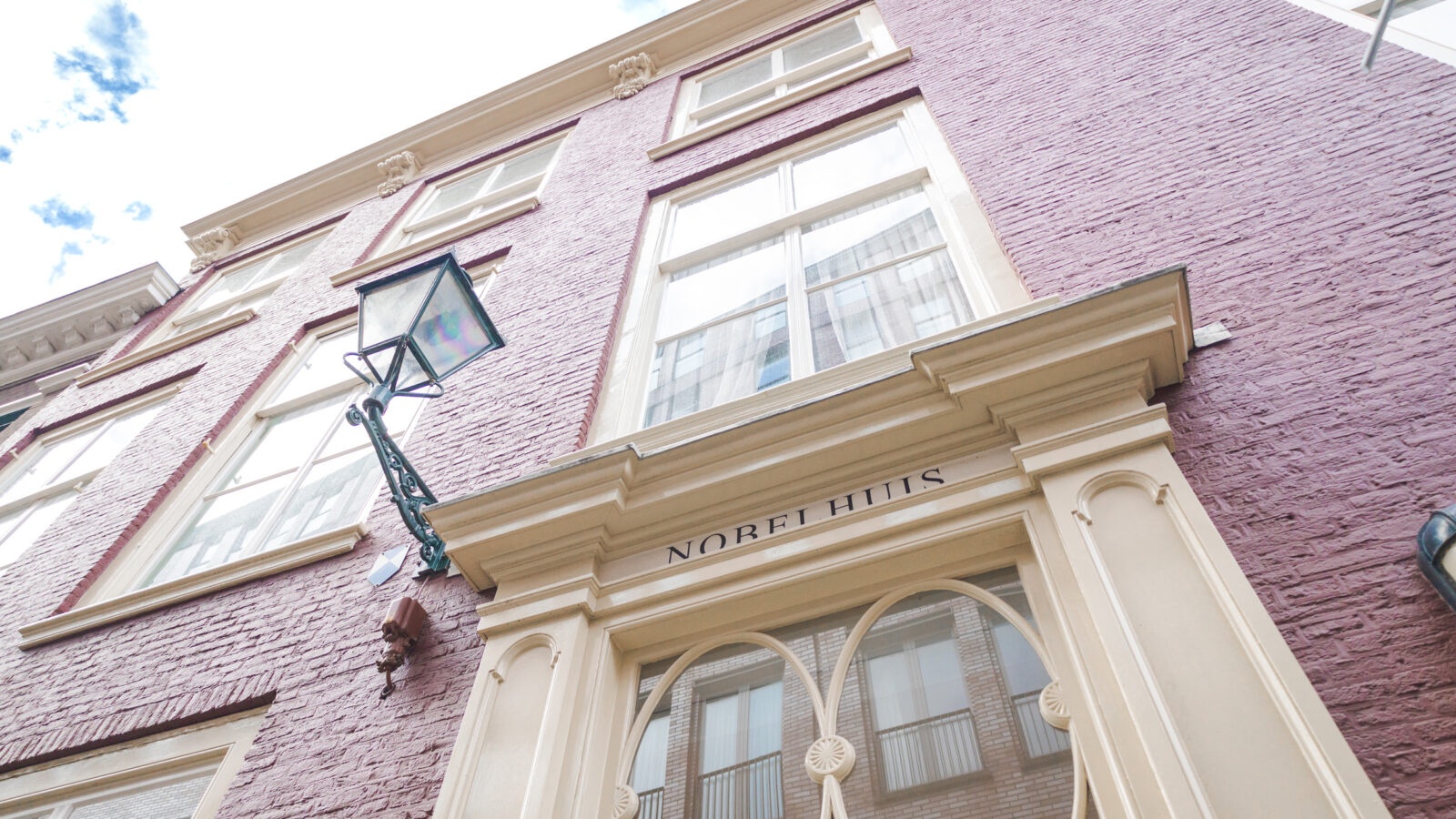 Kantoor in het Nobelhuis in Den Haag